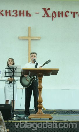 В Дубице прошло служение с участием Владимира Сонича