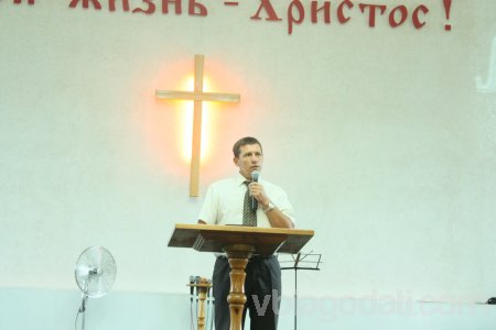 В Дубице рукоположили пастора и диакона церкви